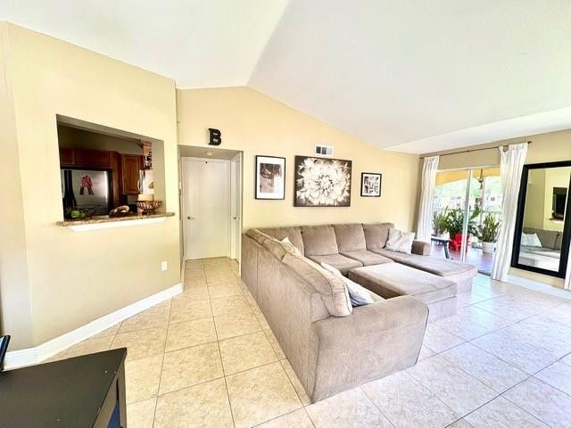 2371 NW 33rd Street 712, Oakland Park, FL 33309