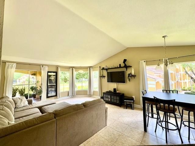 2371 NW 33rd Street 712, Oakland Park, FL 33309