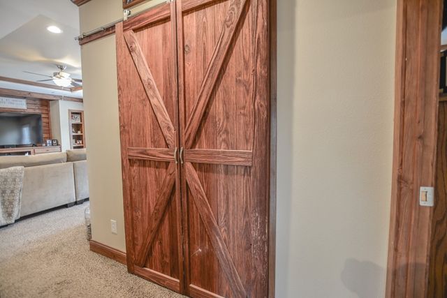 976 NW KC 476, Harper, TX 78631