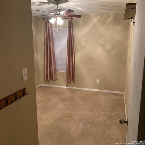 16626 Clydesdale Run, Selma, TX 78154