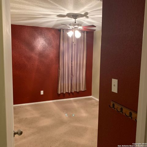 16626 Clydesdale Run, Selma, TX 78154