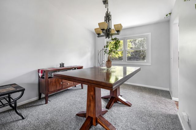 1727 Roosa Lane, Elk Grove Village, IL 60007