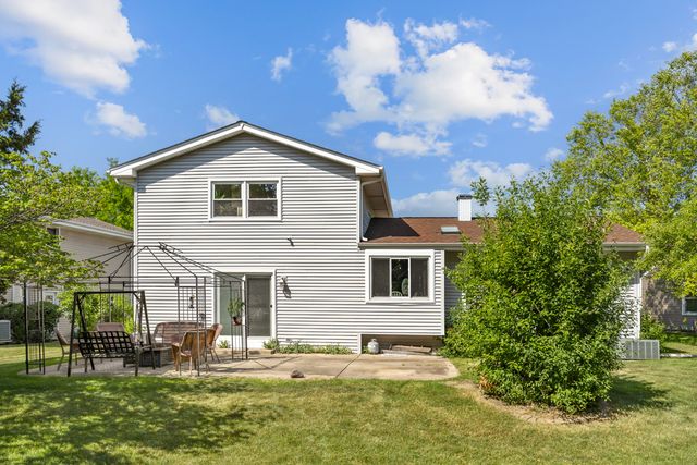 1727 Roosa Lane, Elk Grove Village, IL 60007