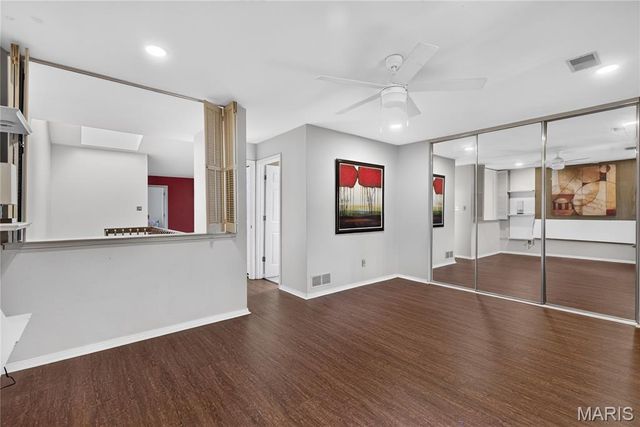 11525 Pineberry Drive, St Louis, MO 63146