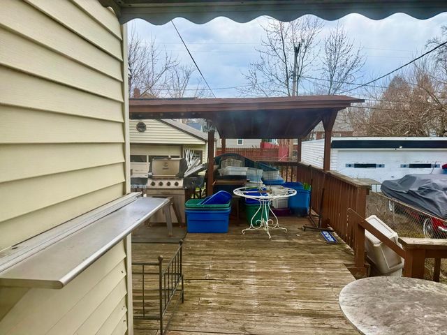 13705 Courtland Avenue, Cleveland, OH 44111