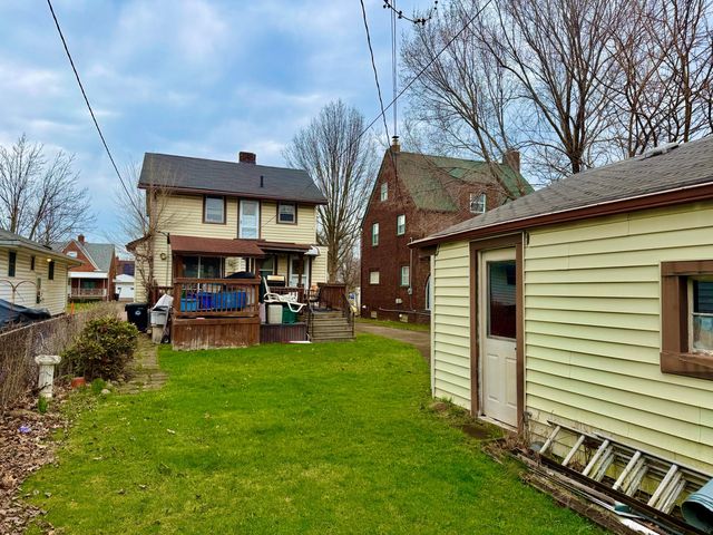 13705 Courtland Avenue, Cleveland, OH 44111