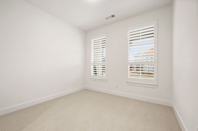 16325 Renault Street, Justin, TX 76247