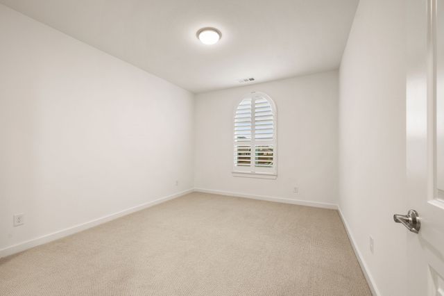 16325 Renault Street, Justin, TX 76247