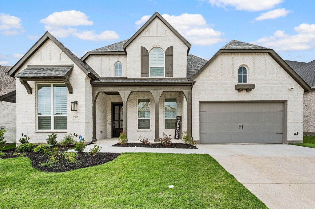 16325 Renault Street, Justin, TX 76247