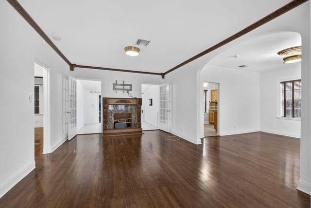 616 Upland Road, West Palm Beach, FL 33401