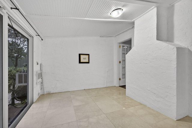 616 Upland Road, West Palm Beach, FL 33401