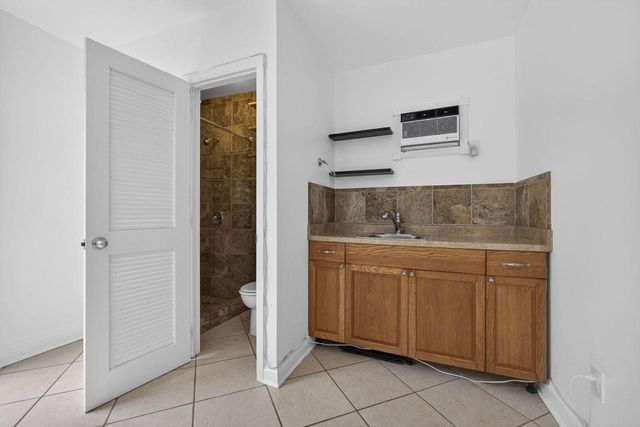 616 Upland Road, West Palm Beach, FL 33401