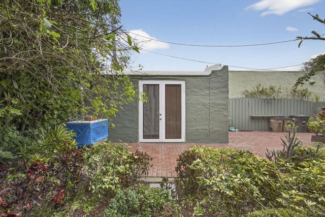 616 Upland Road, West Palm Beach, FL 33401