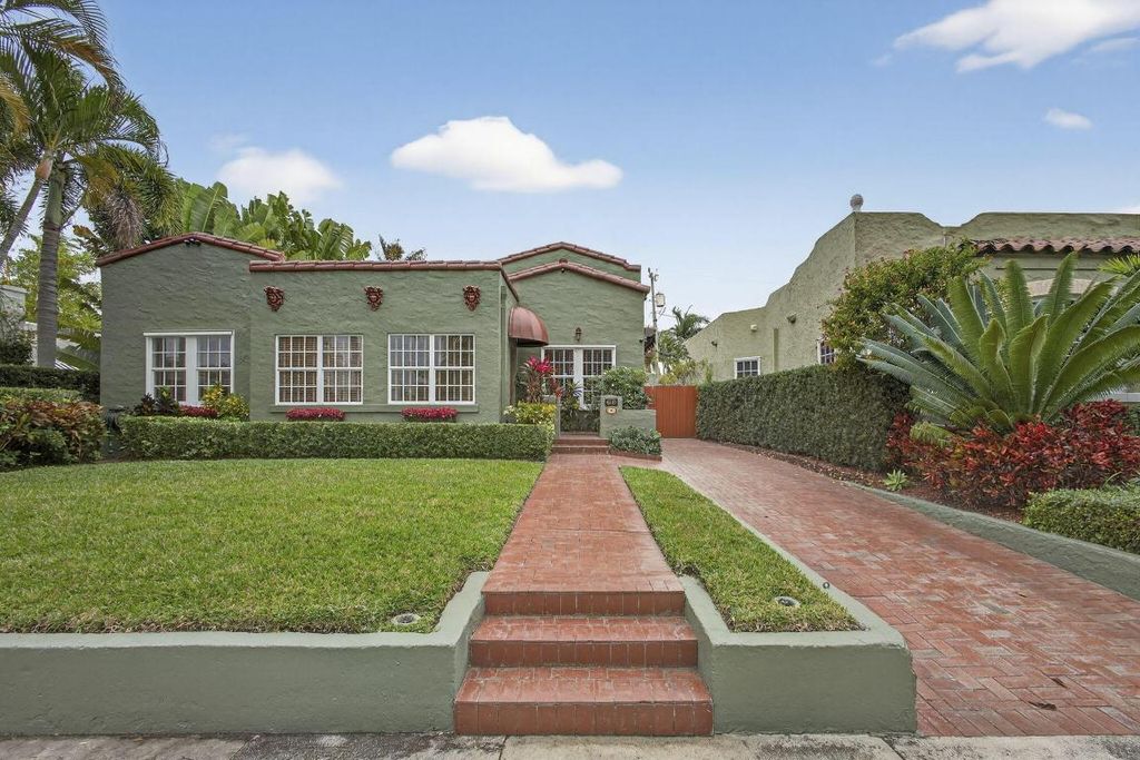 616 Upland Road, West Palm Beach, FL 33401