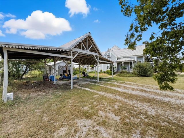 700 W Leslie Street, Hamilton, TX 76531