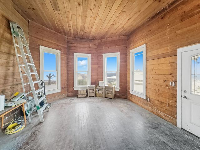 700 W Leslie Street, Hamilton, TX 76531