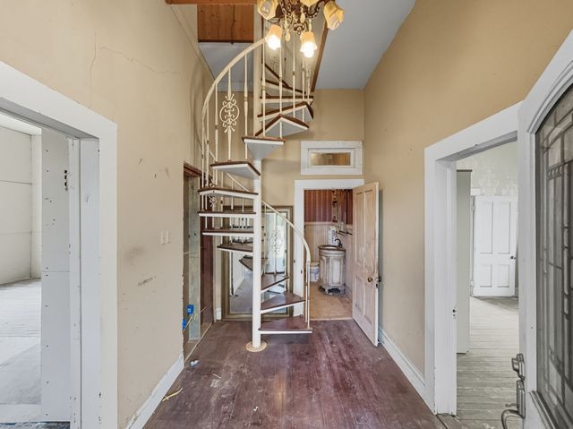 700 W Leslie Street, Hamilton, TX 76531