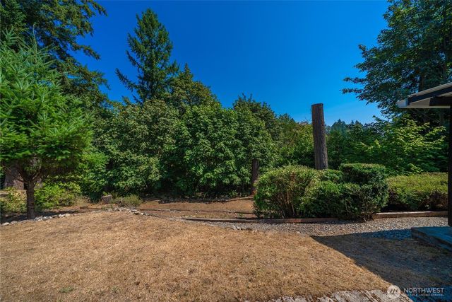26012 221st Place SE, Maple Valley, WA 98038
