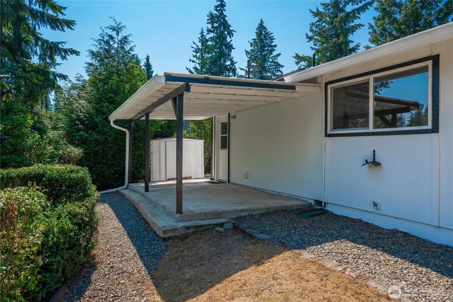 26012 221st Place SE, Maple Valley, WA 98038
