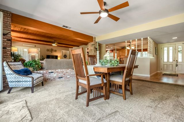 14912 Lipson Avenue, Visalia, CA 93292