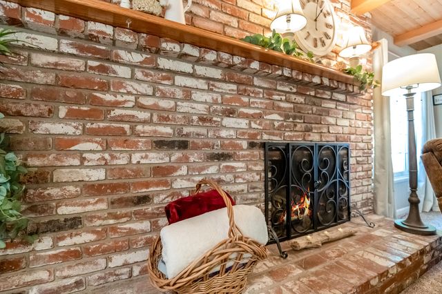 14912 Lipson Avenue, Visalia, CA 93292