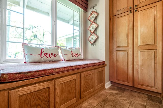 14912 Lipson Avenue, Visalia, CA 93292