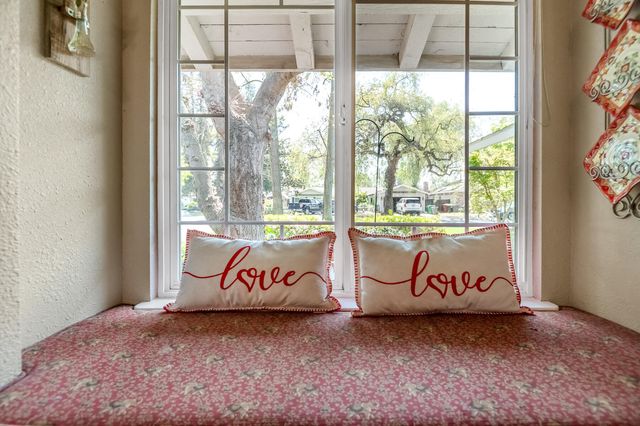 14912 Lipson Avenue, Visalia, CA 93292