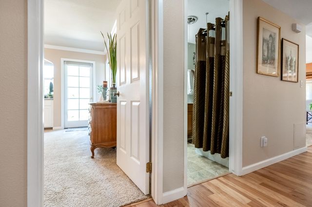 14912 Lipson Avenue, Visalia, CA 93292