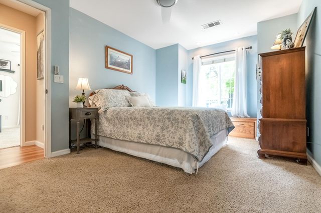 14912 Lipson Avenue, Visalia, CA 93292