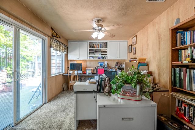 14912 Lipson Avenue, Visalia, CA 93292