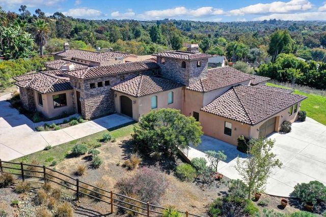 3451 Dove Hollow, Encinitas, CA 92024