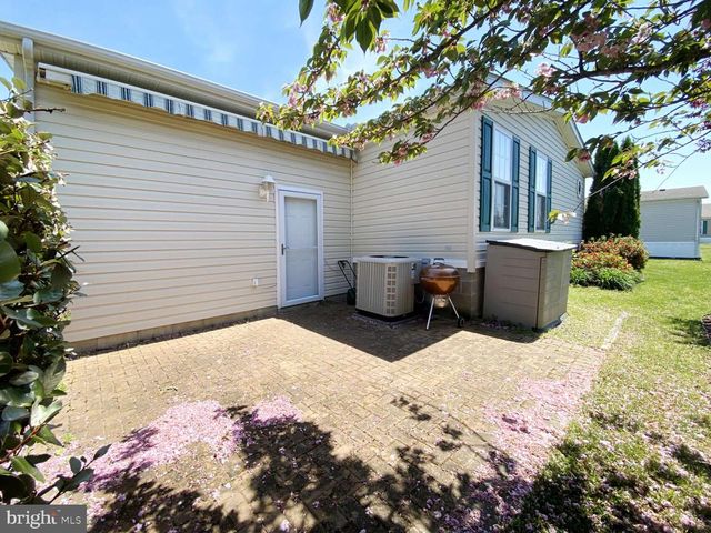 4 MAYFAIR LN, Lewes, DE 19958