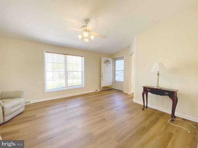 4 MAYFAIR LN, Lewes, DE 19958