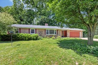 8076 Land O Lakes Drive, Pavilion Twp, MI 49048