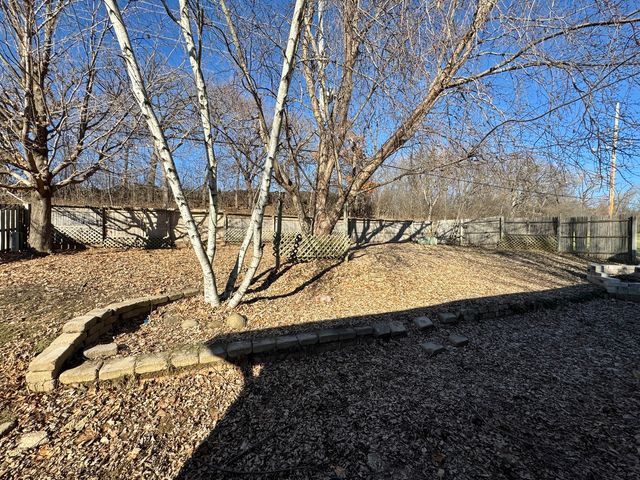 214 Orleans Street, Carpentersville, IL 60110