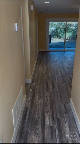 300 Hampton Street 12, Savannah, GA 31405
