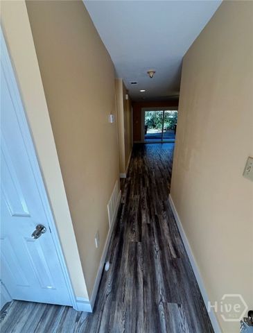300 Hampton Street 12, Savannah, GA 31405