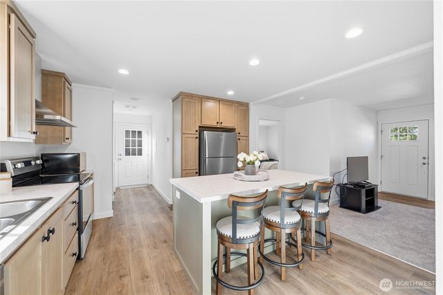 6330 Little Big Horn, Maple Falls, WA 98266