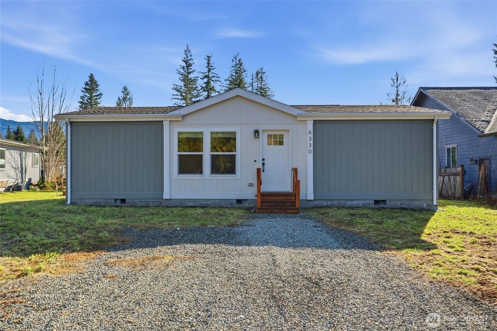 6330 Little Big Horn, Maple Falls, WA 98266