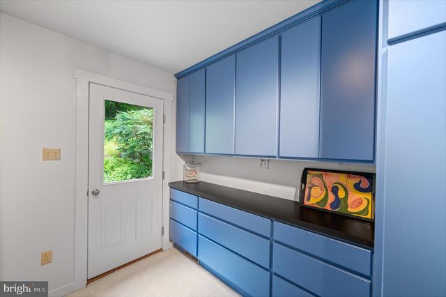 41 LYONS RUN RD, Glenmoore, PA 19343