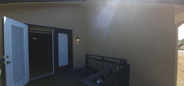 690 W LISBON PARKWAY, Deland, FL 32720