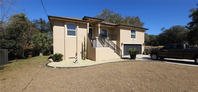 690 W LISBON PARKWAY, Deland, FL 32720