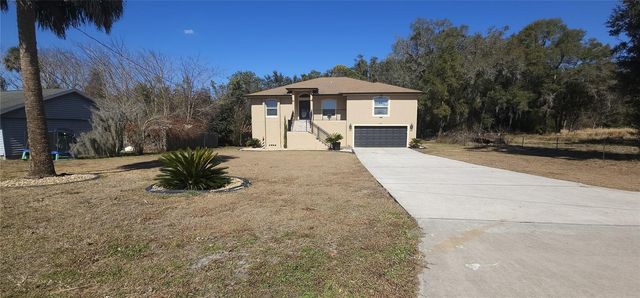 690 W LISBON PARKWAY, Deland, FL 32720