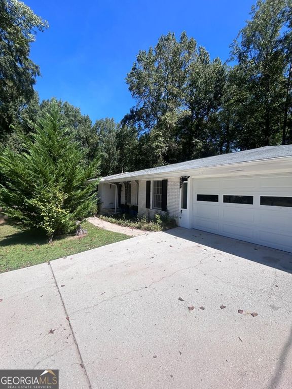 7220 Ray Road, Lithia Springs, GA 30122