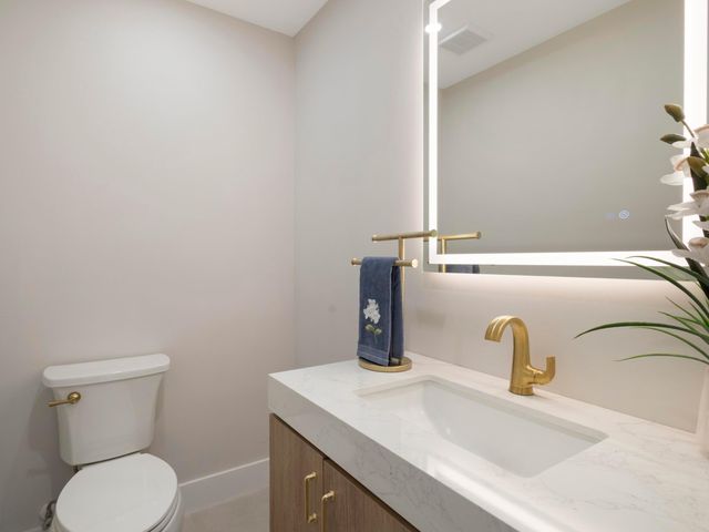 7 Crossings Circle H, Boynton Beach, FL 33435