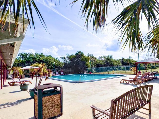 7 Crossings Circle H, Boynton Beach, FL 33435