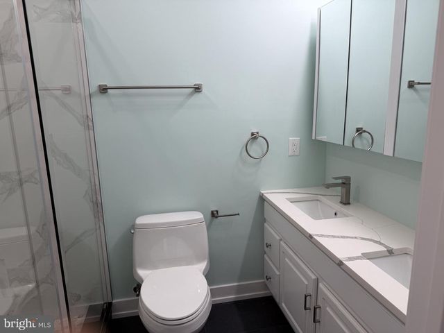 1321 W LOUDON ST, Philadelphia, PA 19141