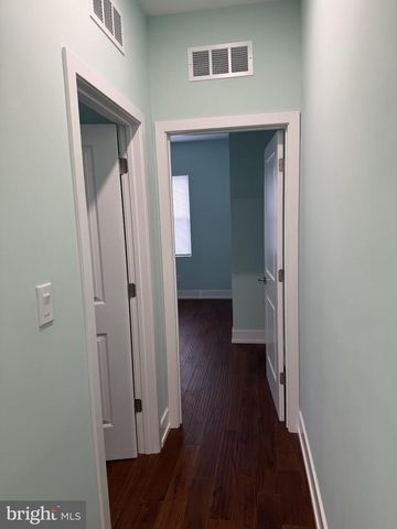 1321 W LOUDON ST, Philadelphia, PA 19141