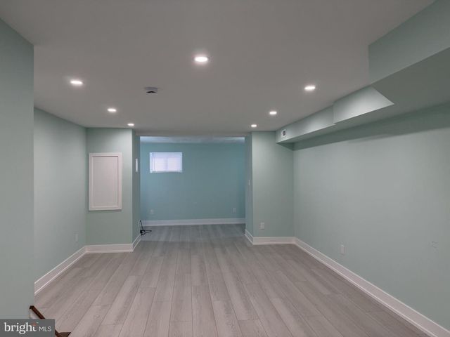 1321 W LOUDON ST, Philadelphia, PA 19141