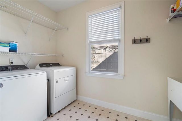 2137 Adams Overlook NW, Atlanta, GA 30318